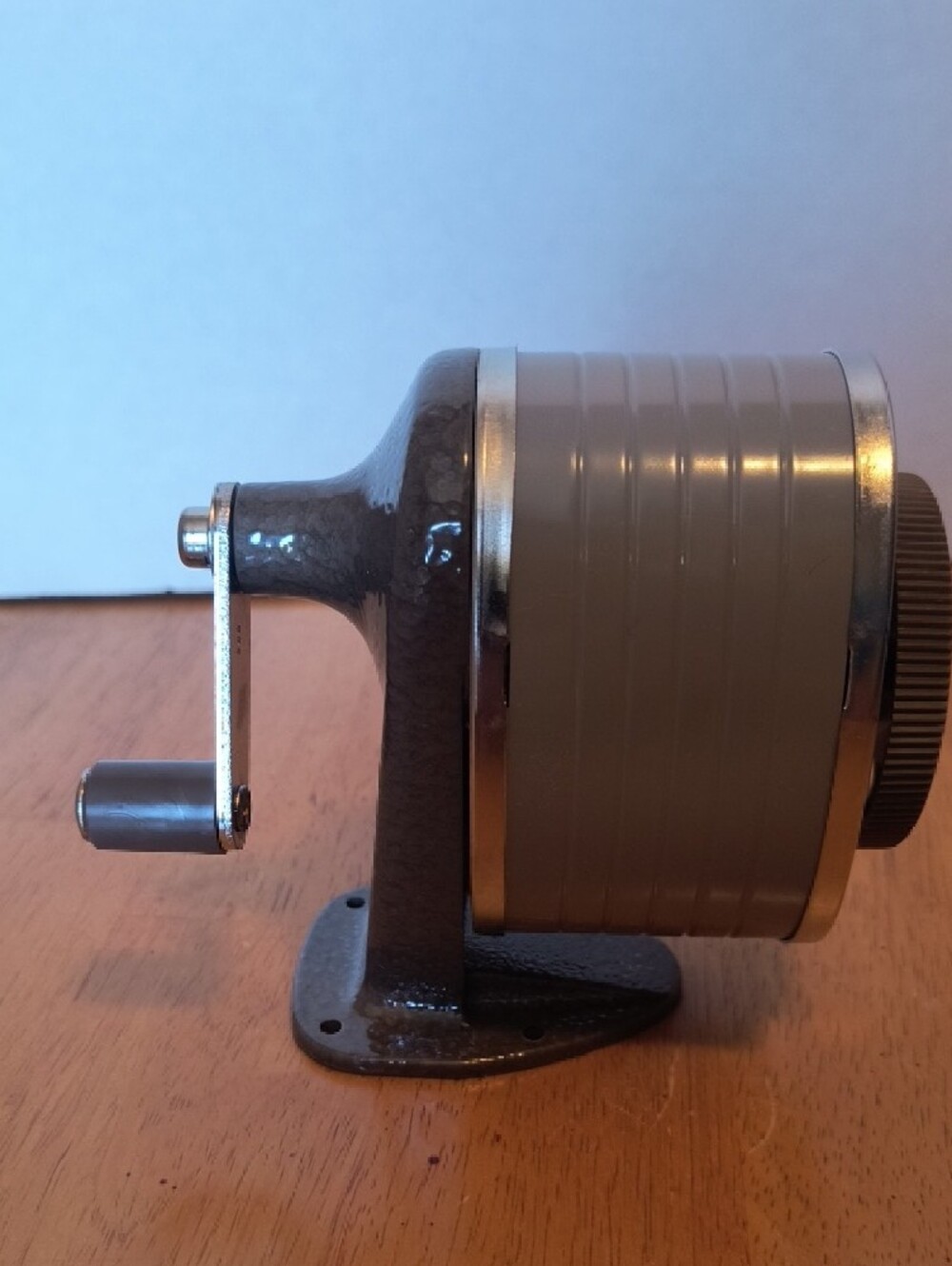 Vintage Giant Apsco Pencil Sharpener B3 - Picture 4 of 6